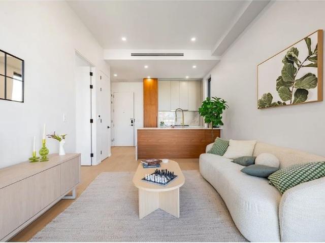 Apartment for sale in Queens, Arverne