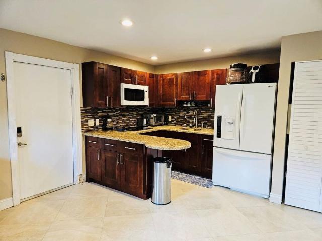 Villa for rent in Davie