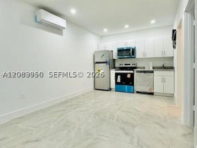 Detached House for rent in Miami, Florida