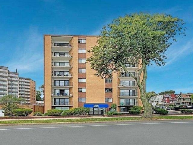 Condo for sale in Lynn, Massachusetts