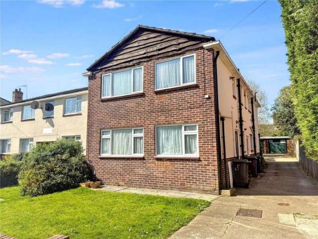 Maisonette for sale in Barnet Vale, Greater London