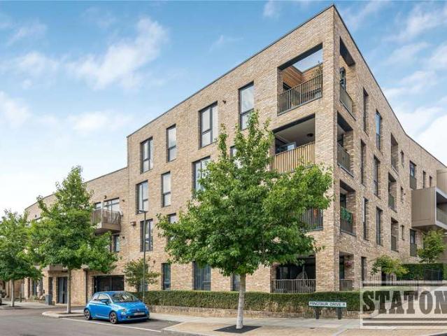 Maisonette for sale in High Barnet, Greater London