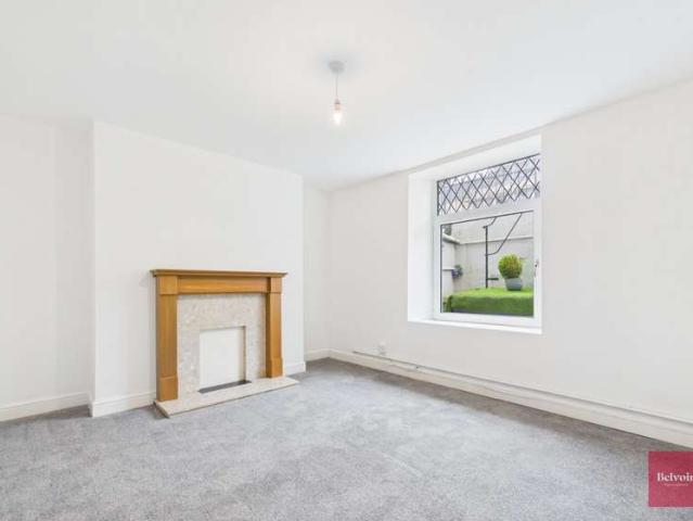 Maisonette for rent in Nangreaves, Wales