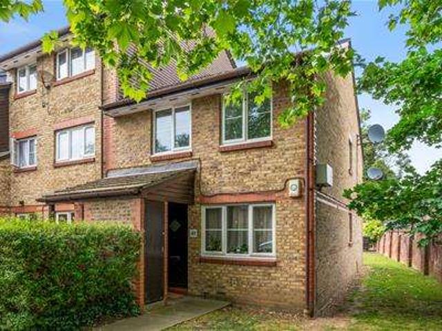 Maisonette for sale in Greater London