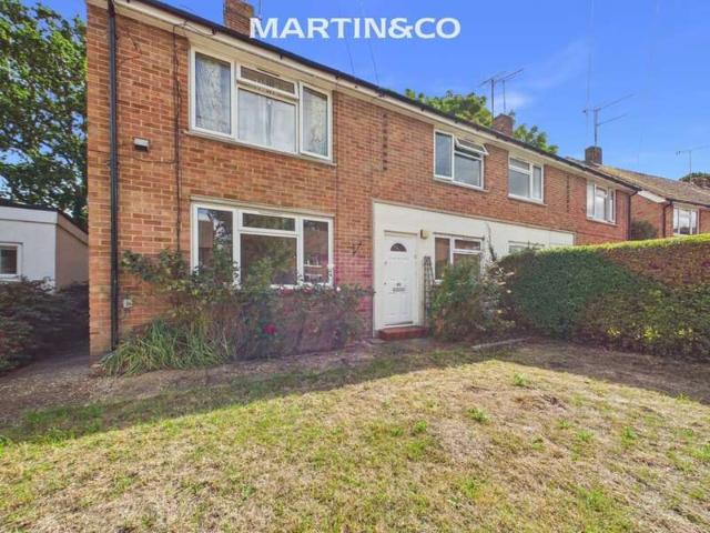 Maisonette for sale in Wokingham