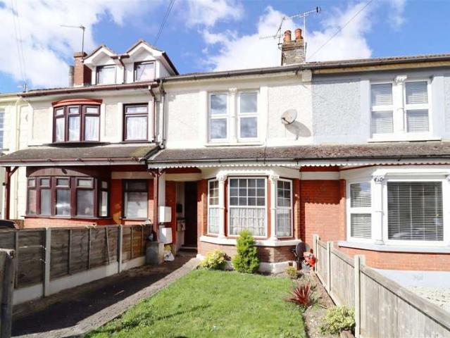 Maisonette for sale in Brompton, Gillingham