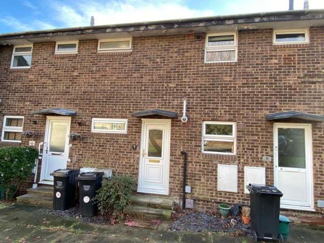 Maisonette for rent in Great Burstead, Essex