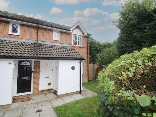 Maisonette for sale in Glynde, West Sussex