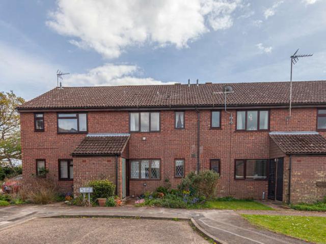 Maisonette for sale in Drybridge Hill, Eastbridge