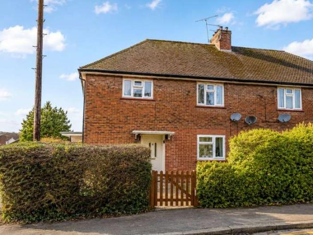 Maisonette for sale in Westborough