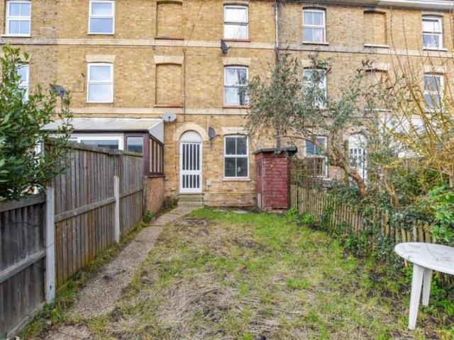 Maisonette for sale in Maldon, Essex
