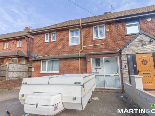 Maisonette for sale in Tividale, West Midlands