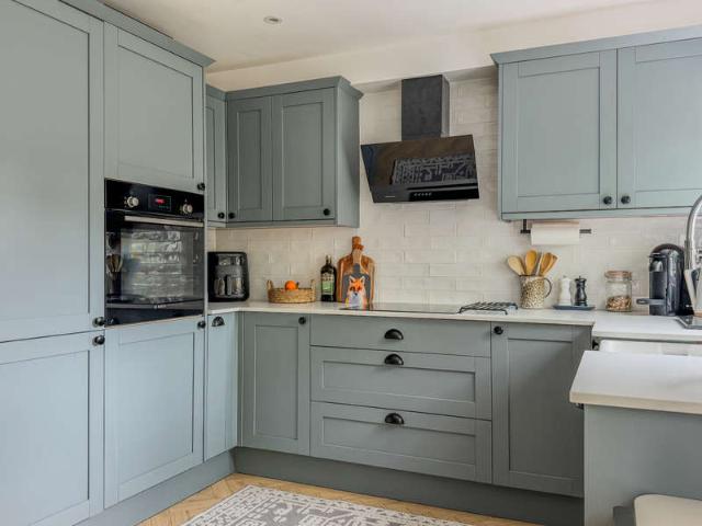 Maisonette for sale in Pouchen End, Hertfordshire