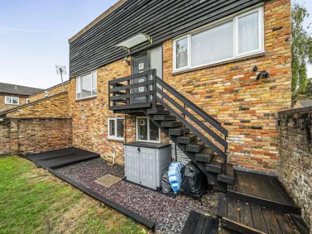 Maisonette for sale in Birch Hill, Bracknell