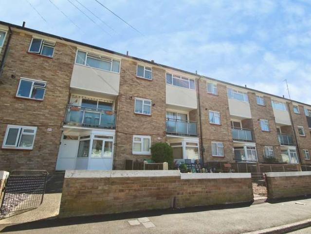 Maisonette for rent in Greater London