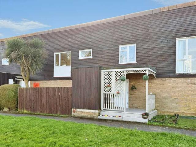 Maisonette for sale in Easthampstead, Bracknell