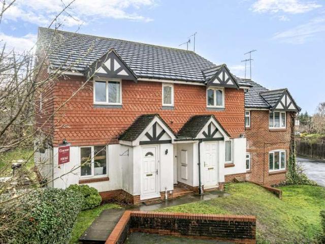 Maisonette for sale in Blackhills, Surrey