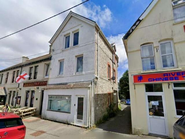 Maisonette for sale in St Stephen, Cornwall