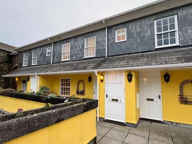 Maisonette for sale in Weir Quay, Devon