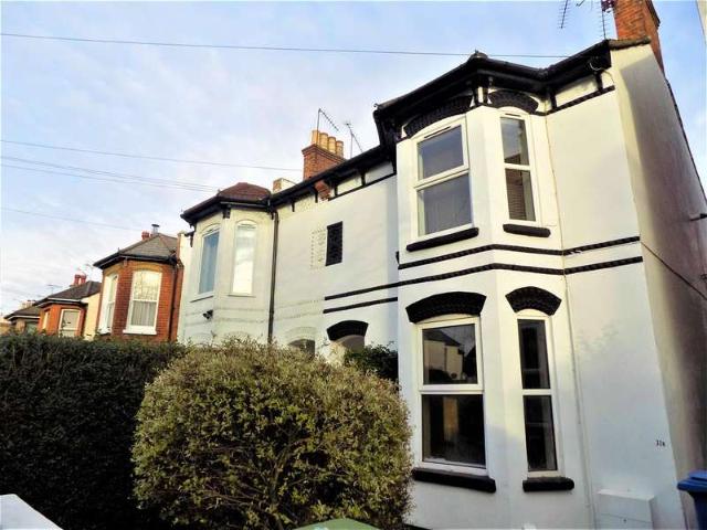 Maisonette for sale in Aldershot, Rushmoor