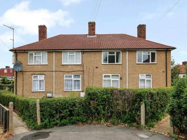 Maisonette for sale in Greater London