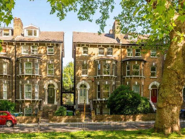 Duplex for sale in East Dulwich, East Dulwich