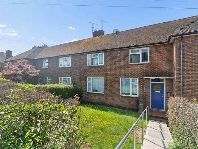 Maisonette for sale in Harold Hill, Greater London