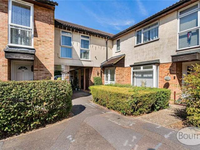 Maisonette for sale in Westborough, Surrey