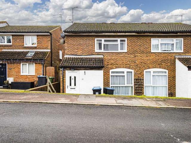 Maisonette for rent in Chiltern Park, Dacorum