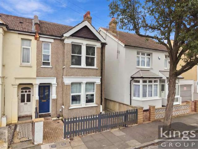 Maisonette for sale in Enfield Wash, Greater London