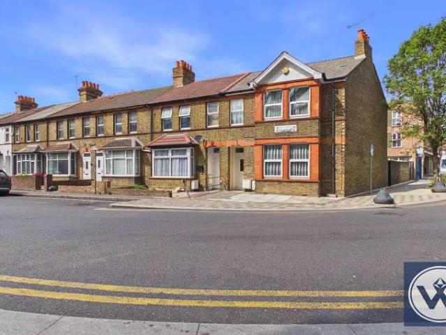 Maisonette for rent in Hayes, Greater London