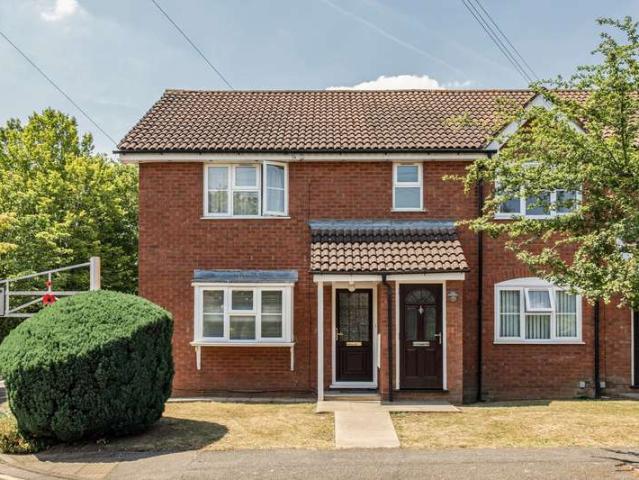 Maisonette for sale in Greater London