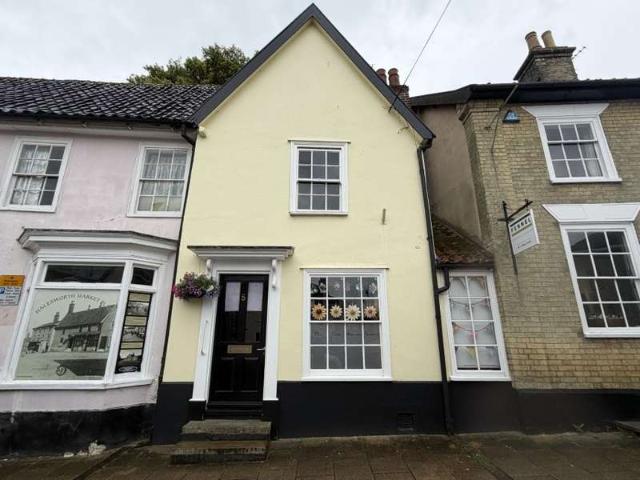 Maisonette for sale in Eastbridge, Suffolk