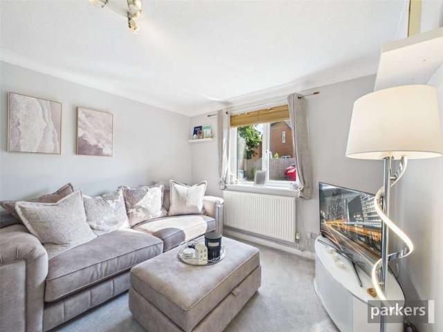 Maisonette for sale in Lower Earley, Wokingham