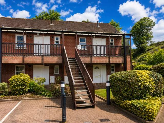 Maisonette for sale in Fretherne, Hertfordshire