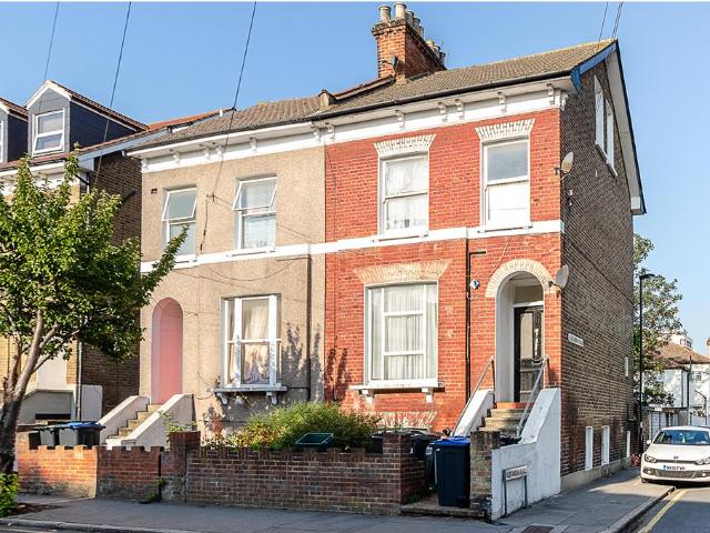 Apartment for rent in London Borough of Croydon, Selhurst