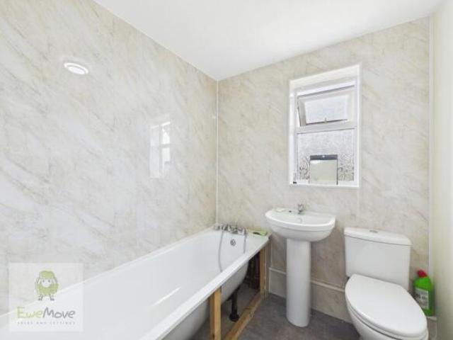 Maisonette for rent in Bridgefield, Kent