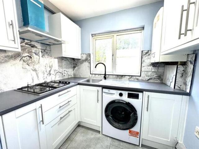 Maisonette for rent in Greater London