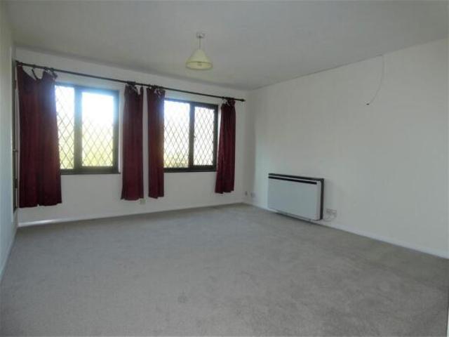 Maisonette for rent in North Watford, Hertfordshire