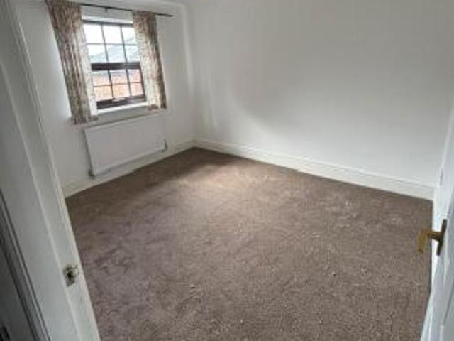 Maisonette for rent in Great Boughton, Cheshire