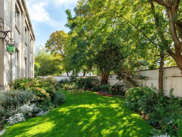 Maisonette for rent in Fulham, Greater London