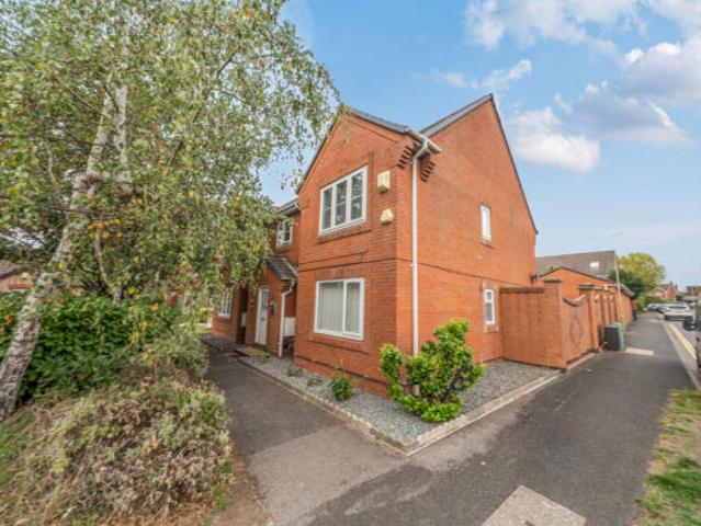 Maisonette for rent in Chilworth Old Village, Test Valley