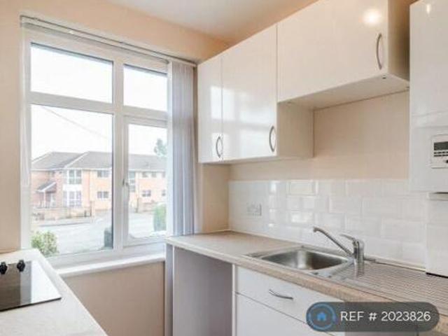 House for rent in Worplesdon, Westborough