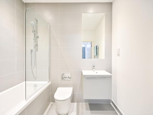 Apartment for rent in Norbiton, Greater London