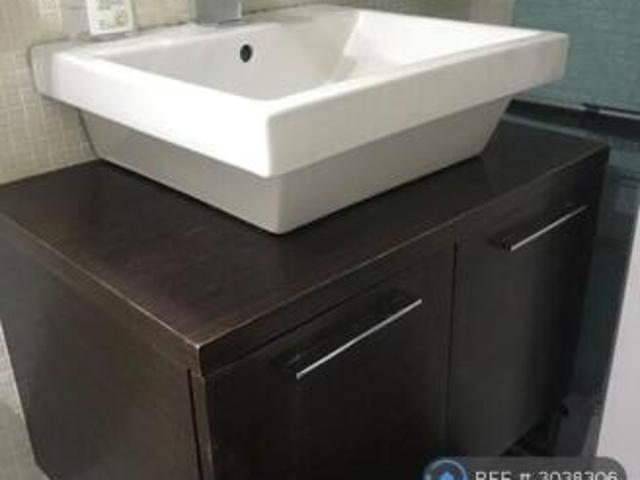 Maisonette for rent in Cat Hill