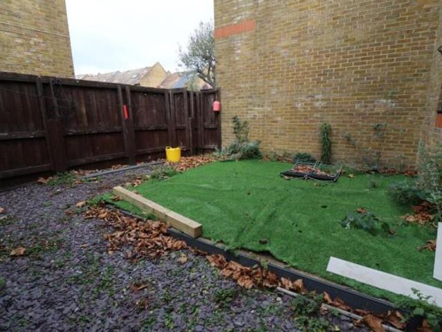 Maisonette for rent in Rotherhithe, Greater London