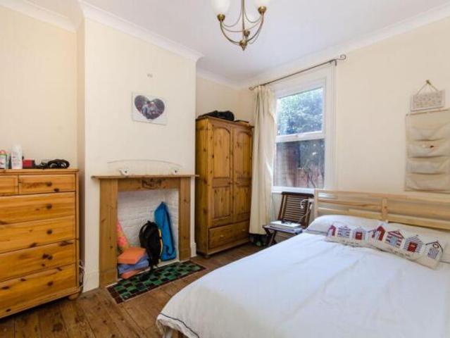 Maisonette for rent in Wimbledon, Greater London