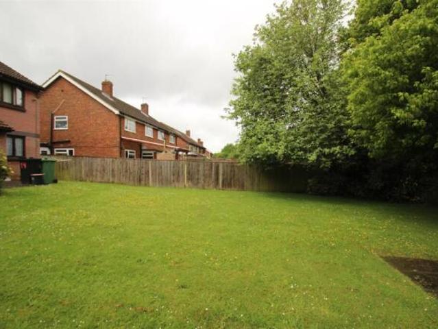 Maisonette for rent in Midway, Kent