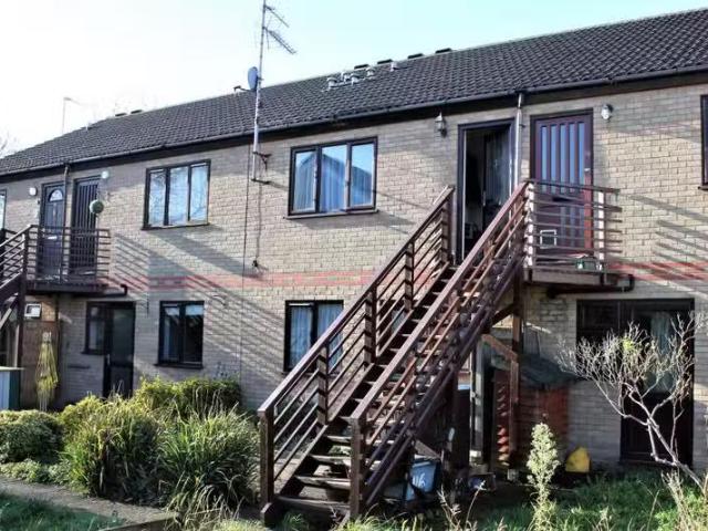 House for rent in Barnwell, Arbury