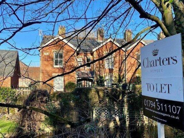 House for rent in Barton Stacey, Hampshire